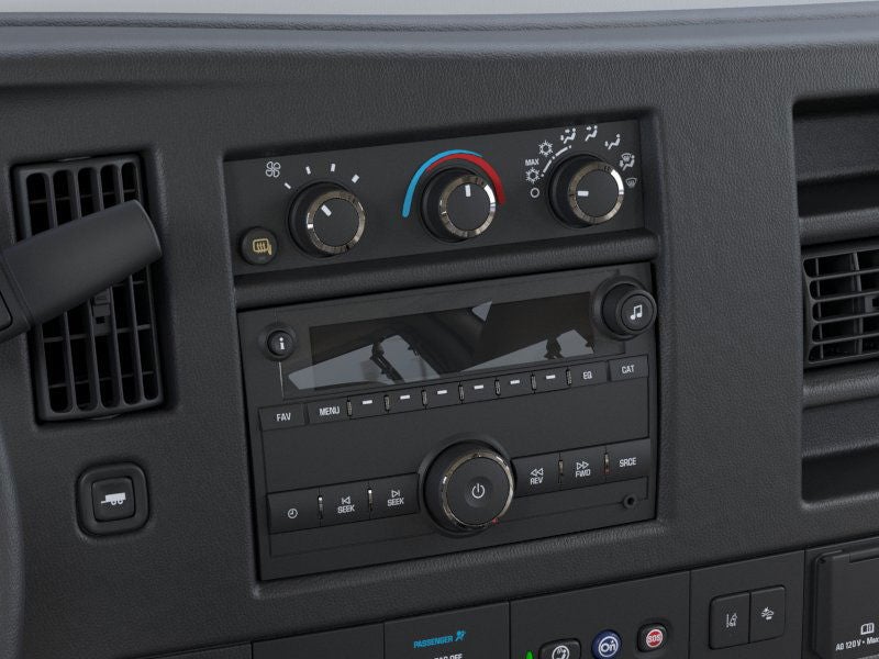 2025 GMC Savana Passenger 2500 LT