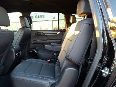 2024 GMC Acadia Elevation