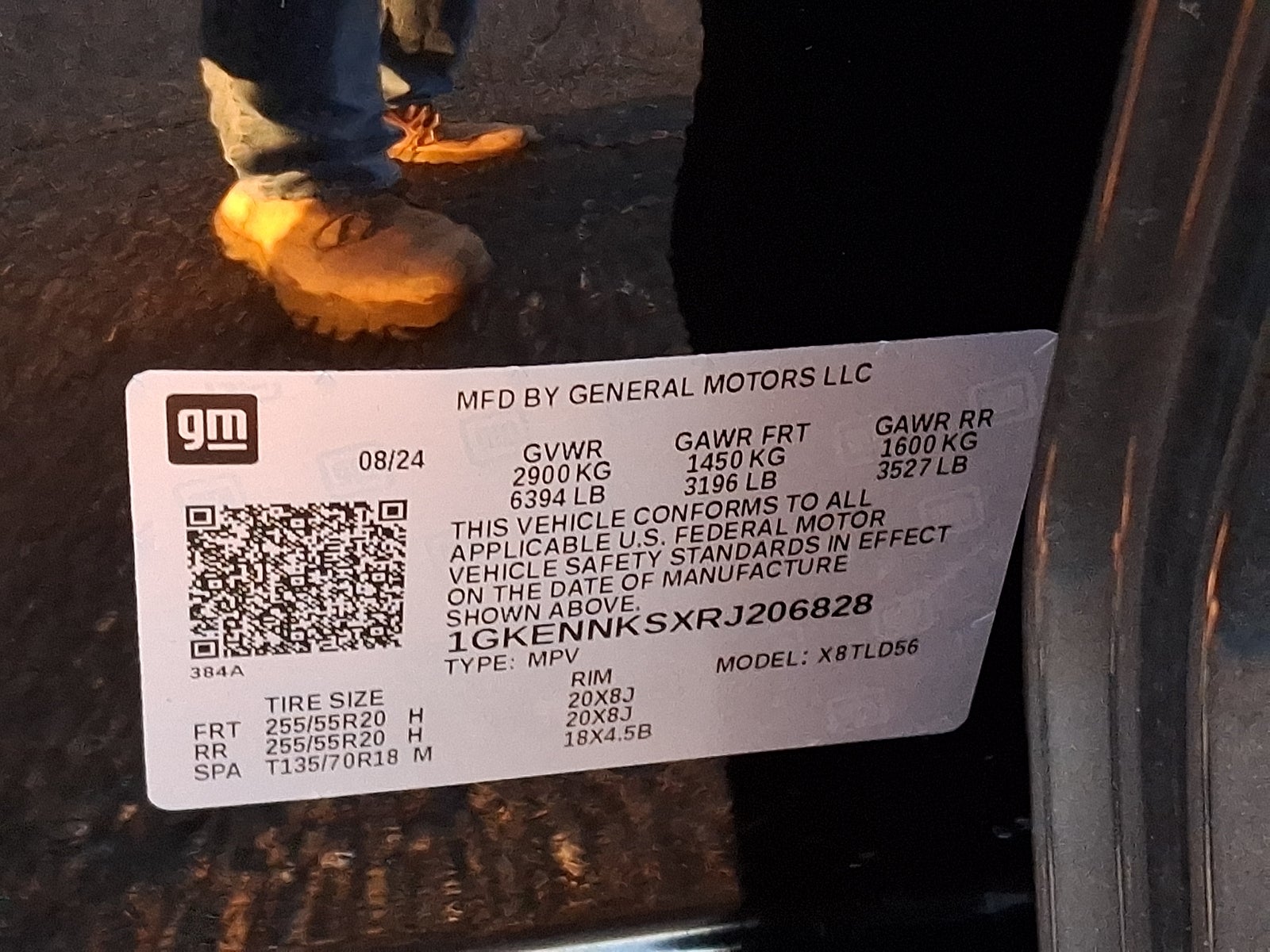 2024 GMC Acadia Elevation