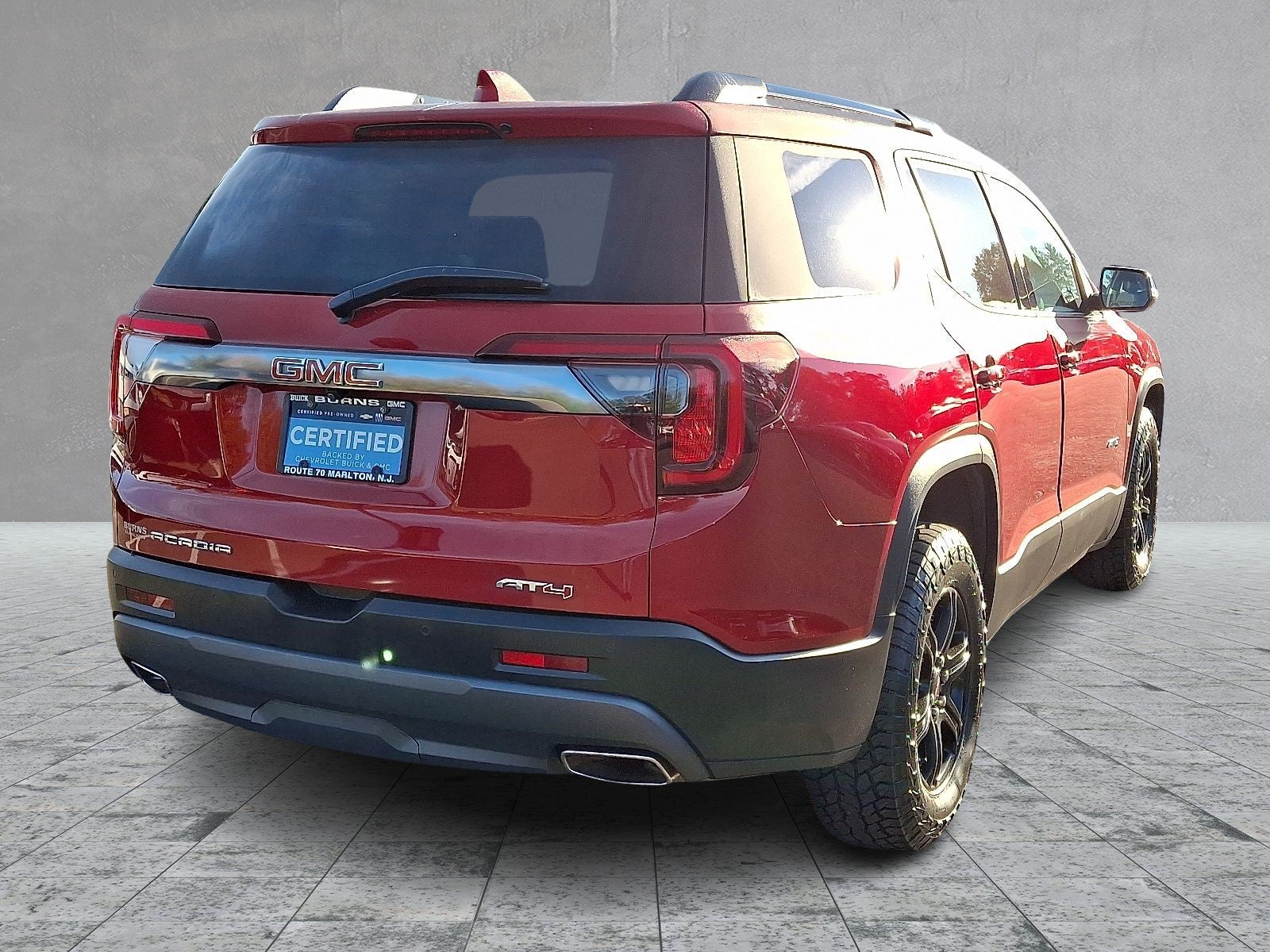 2023 GMC Acadia AT4