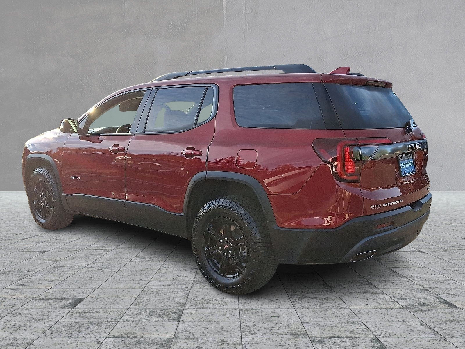 2023 GMC Acadia AT4