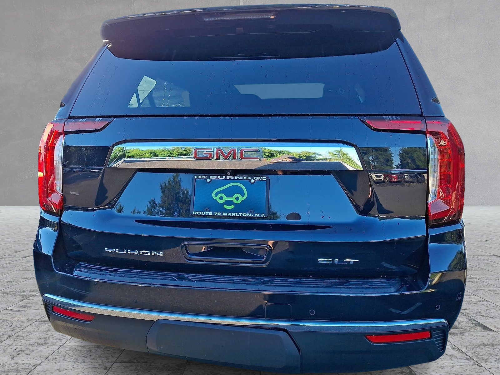 2022 GMC Yukon SLT