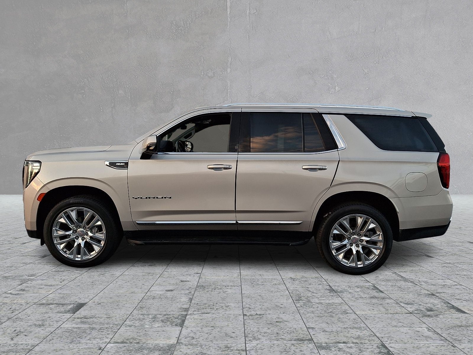 2021 GMC Yukon SLT