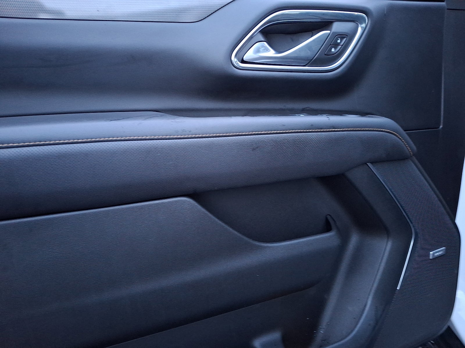 2023 GMC Yukon AT4 - Photo 13