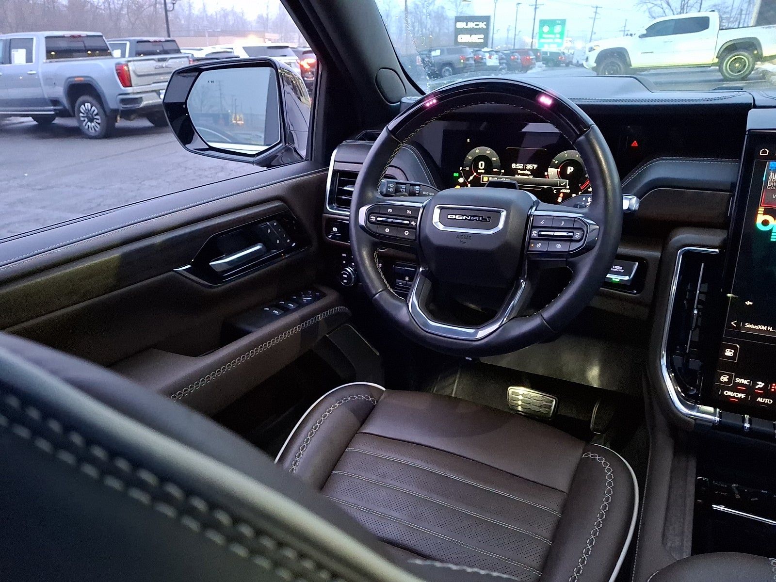 2025 GMC Yukon XL Denali Ultimate