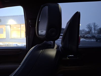 2025 GMC Yukon XL Denali Ultimate