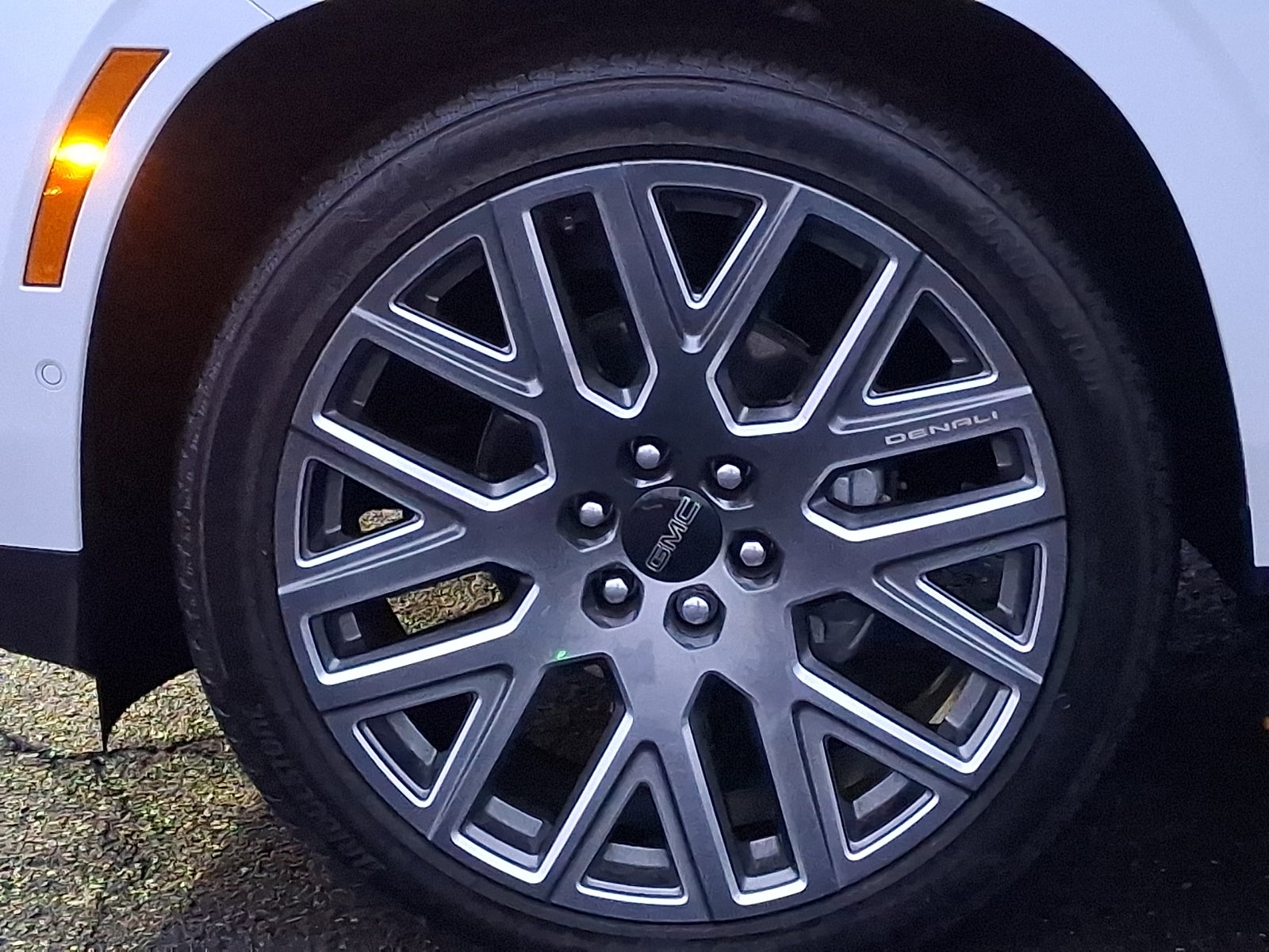 2025 GMC Yukon XL Denali Ultimate