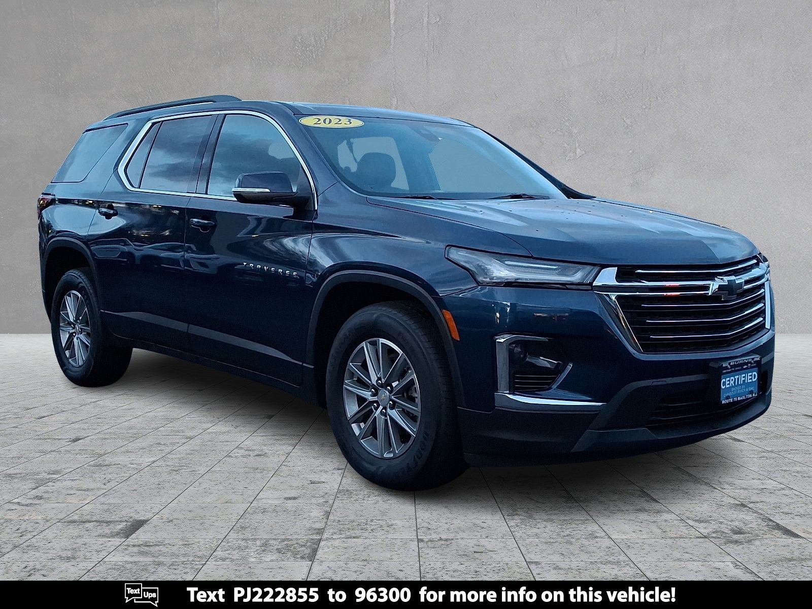 2023 Chevrolet Traverse LT Leather