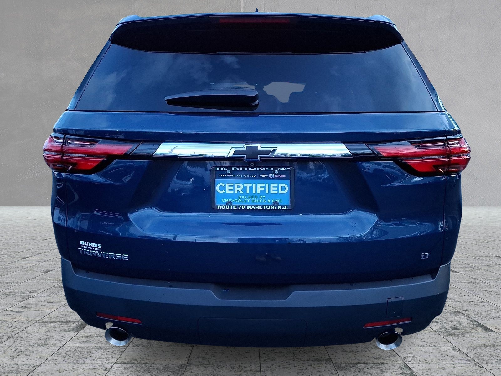 2023 Chevrolet Traverse LT Leather