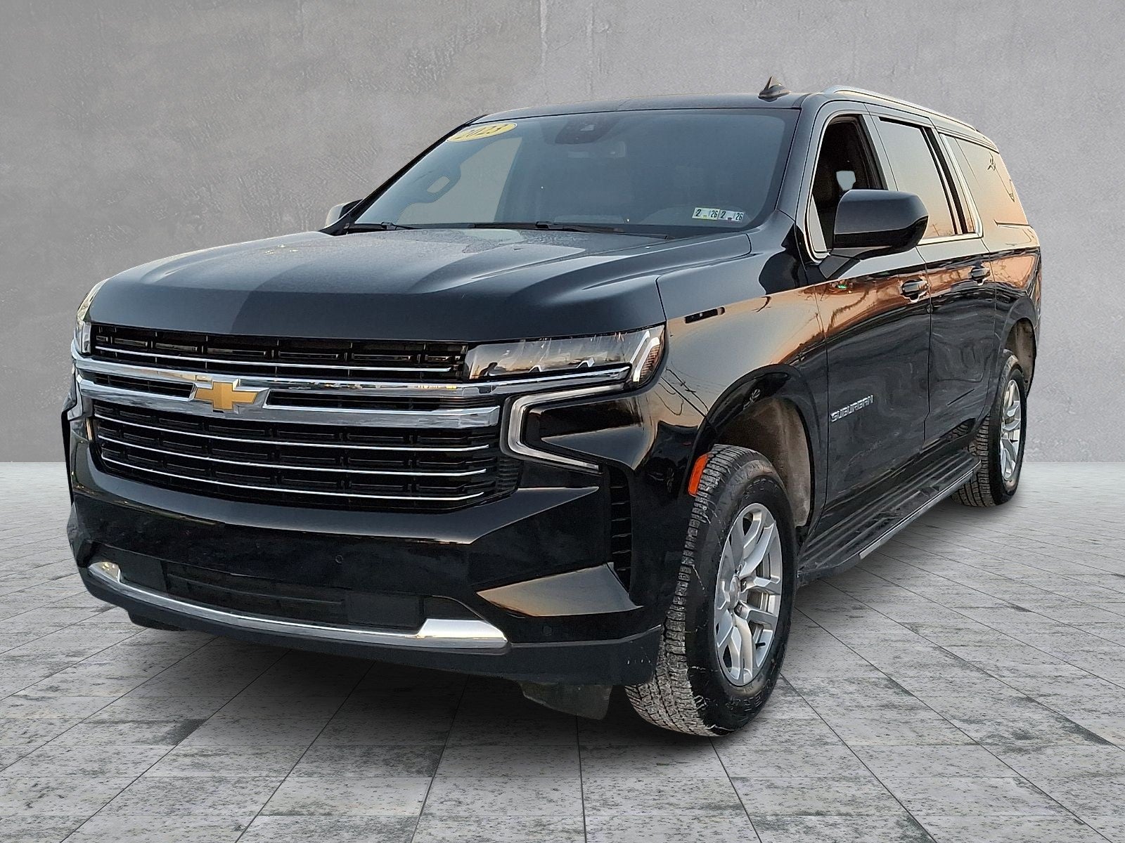2023 Chevrolet Suburban LT