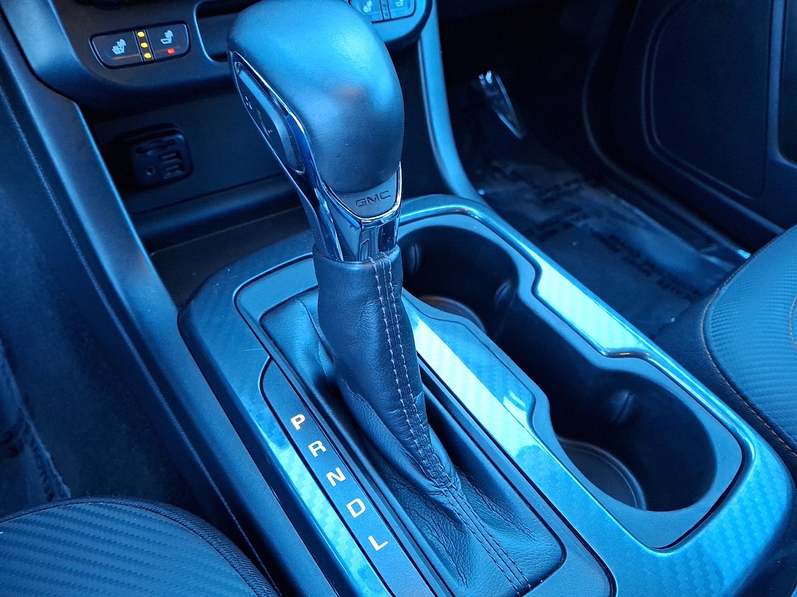 2022 GMC Canyon AT4 - Leather