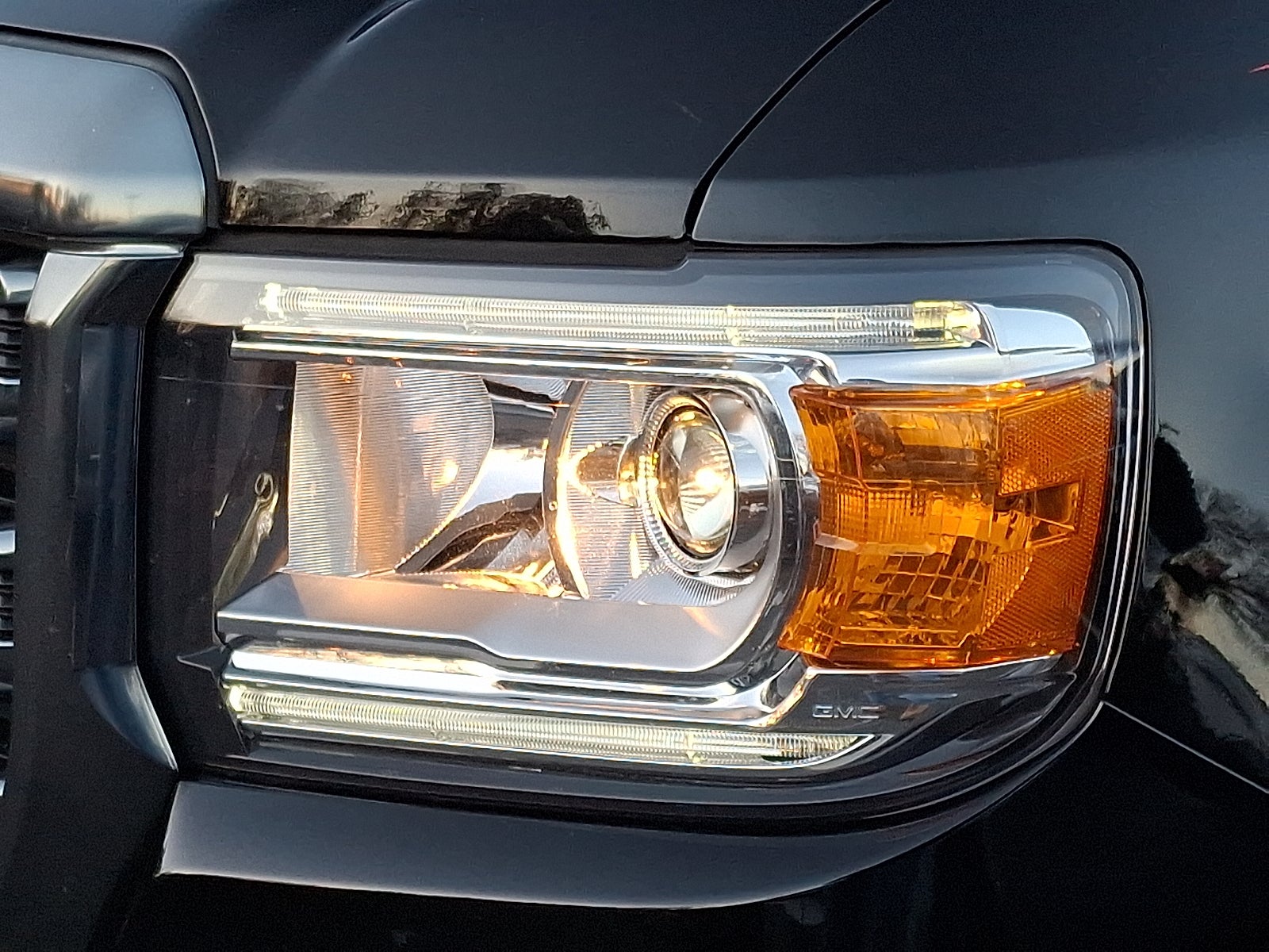 2022 GMC Canyon AT4 - Leather