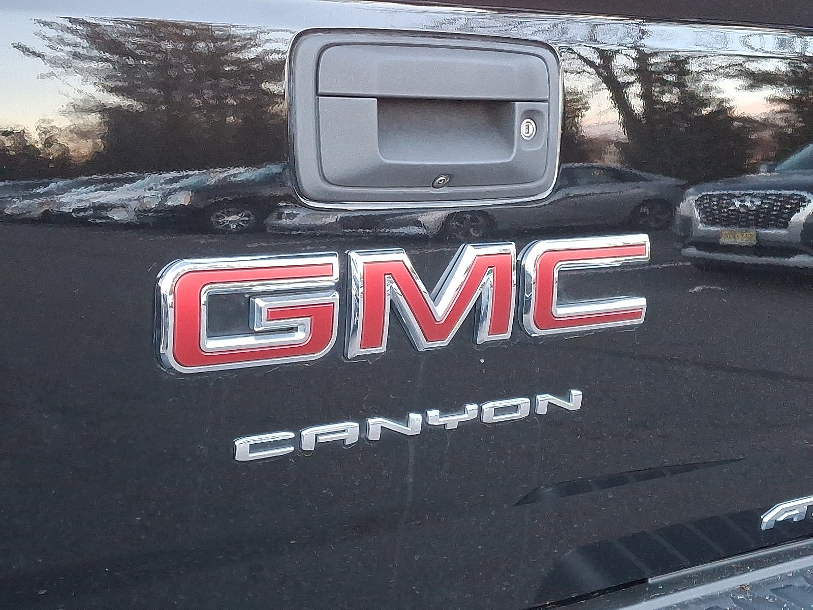 2022 GMC Canyon AT4 - Leather