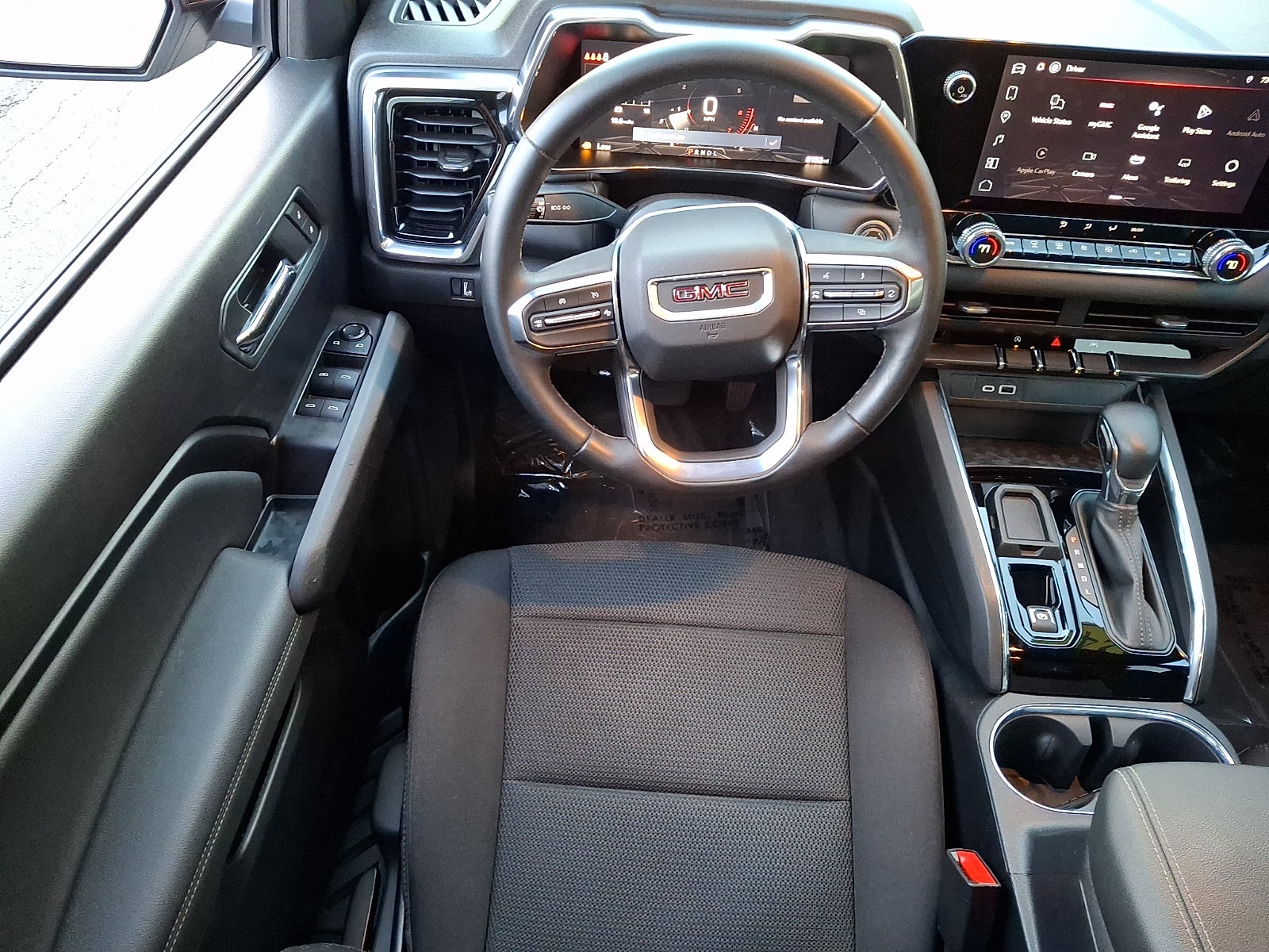 2024 GMC Canyon Elevation