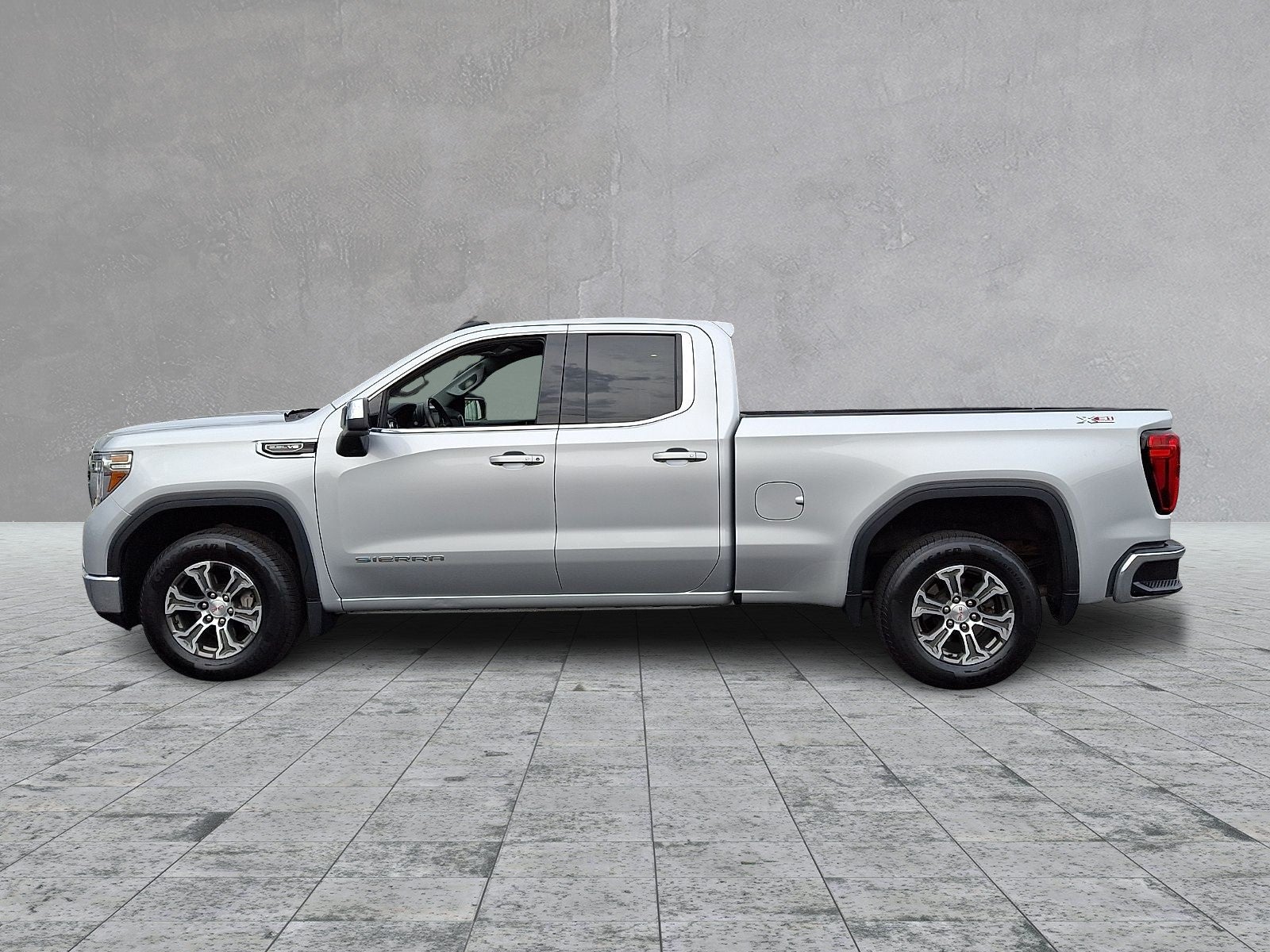 2020 GMC Sierra 1500 SLE