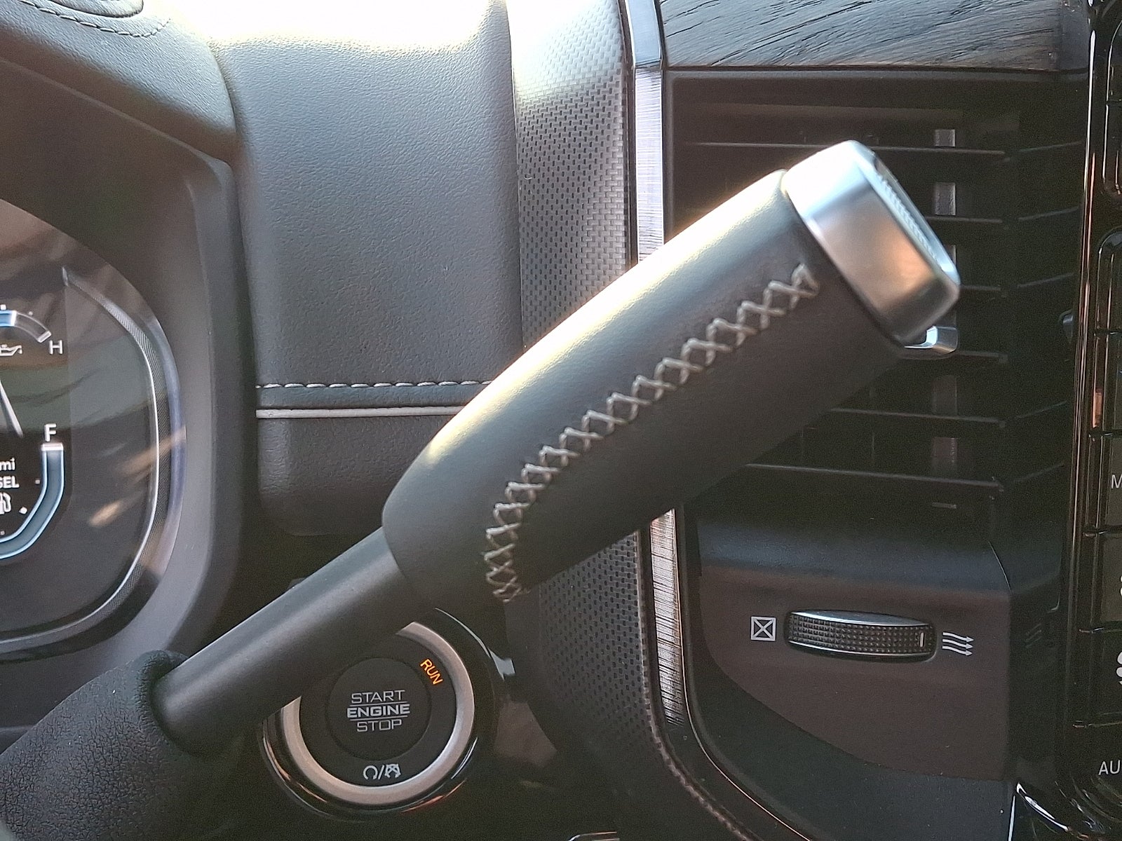 2026 RAM 2500 Limited Mega Cab 4x4 6'4" Box