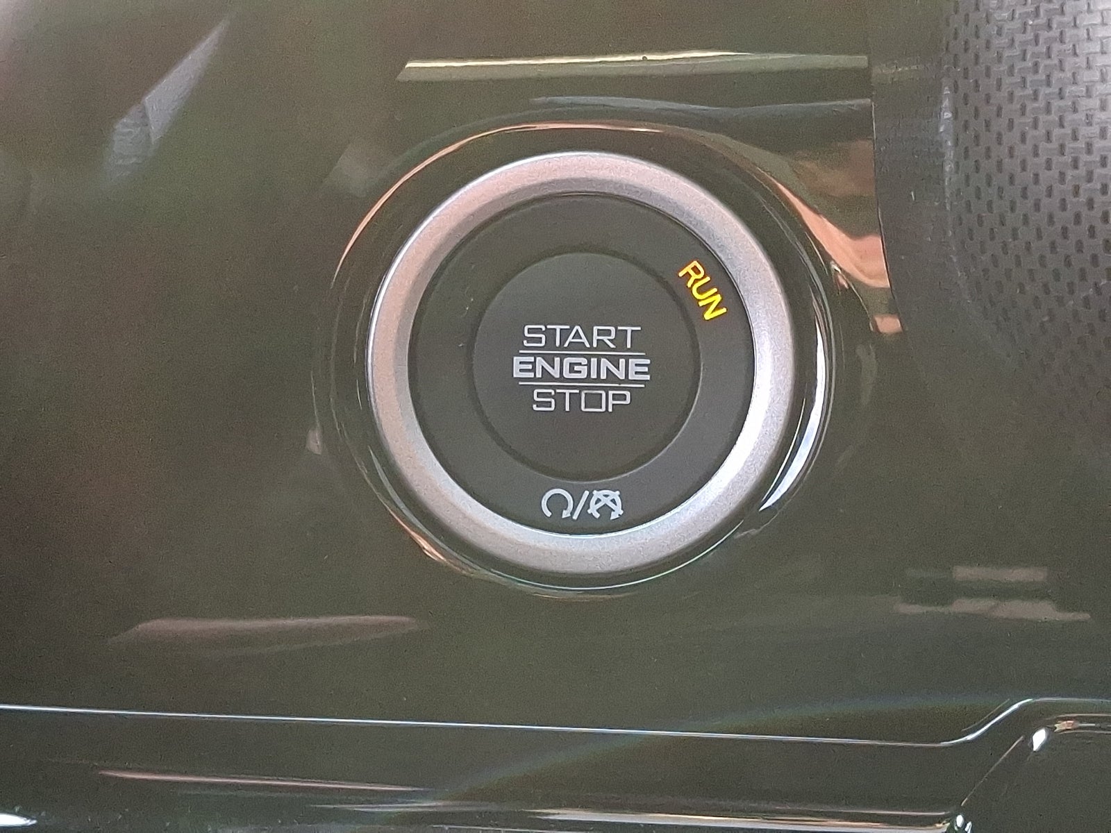 2026 RAM 2500 Limited Mega Cab 4x4 6'4" Box