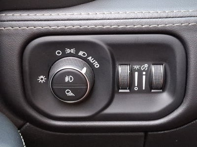 2026 RAM 2500 Limited Mega Cab 4x4 6'4" Box