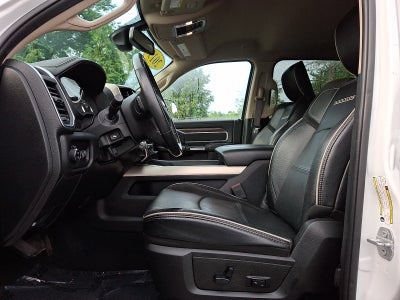 2019 RAM 2500 Laramie Crew Cab 4x4 6'4" Box