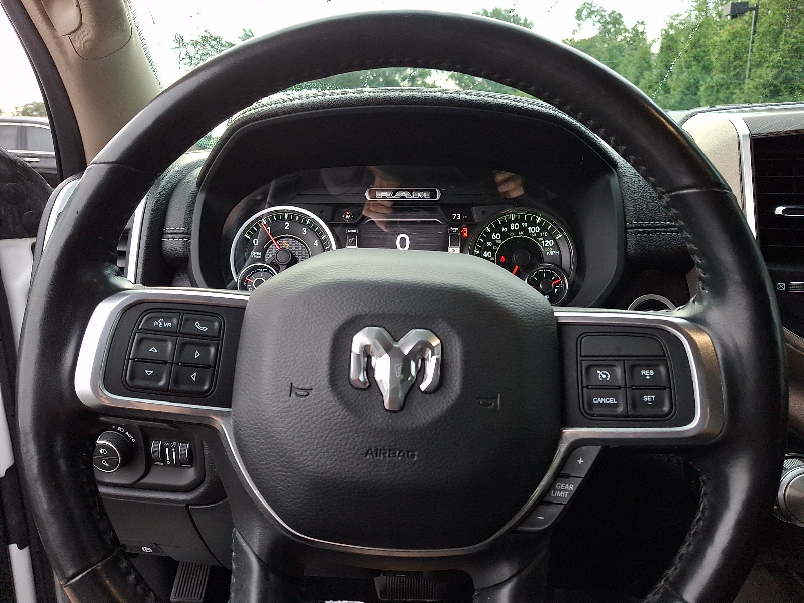 2019 RAM 2500 Laramie Crew Cab 4x4 6'4" Box