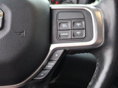 2019 RAM 2500 Laramie Crew Cab 4x4 6'4" Box