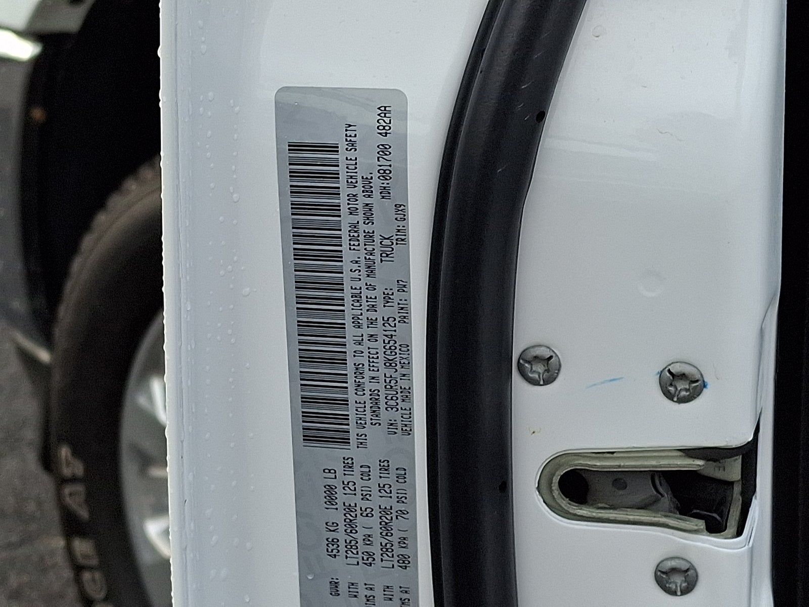 2019 RAM 2500 Laramie Crew Cab 4x4 6'4" Box