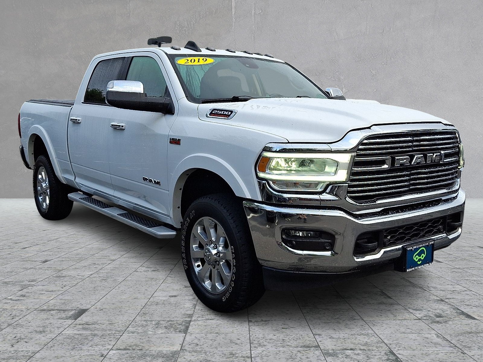 2019 RAM 2500 Laramie Crew Cab 4x4 6'4" Box
