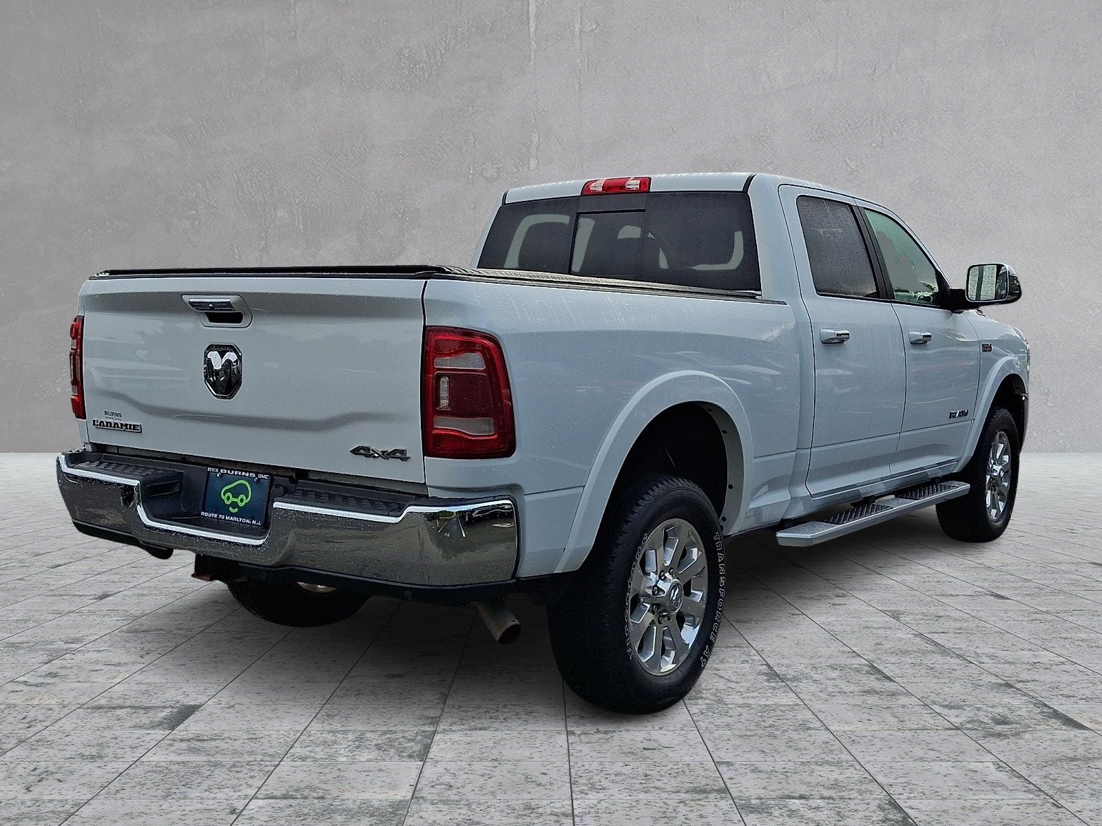 2019 RAM 2500 Laramie Crew Cab 4x4 6'4" Box
