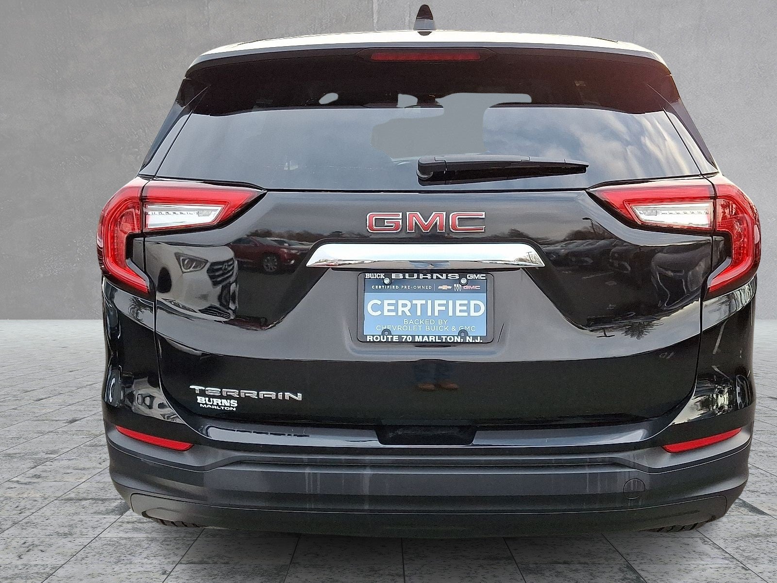 2023 GMC Terrain SLE