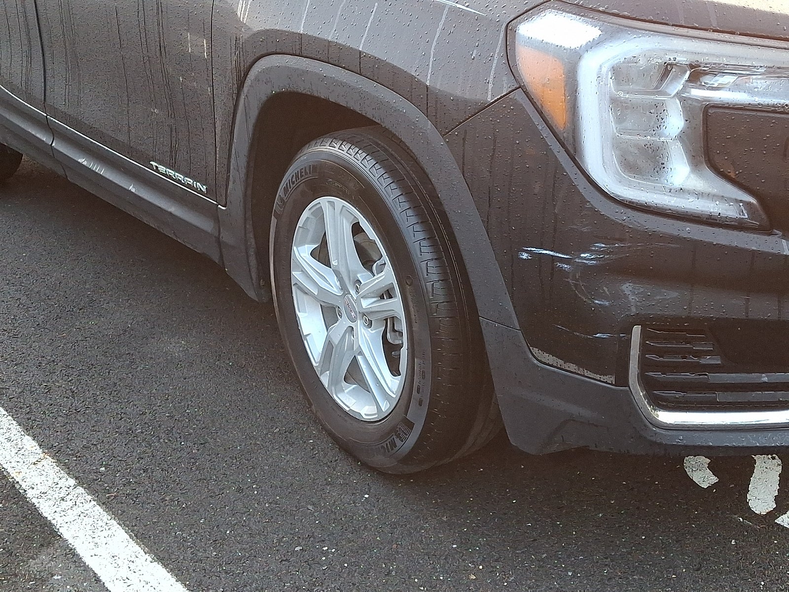 2024 GMC Terrain SLE