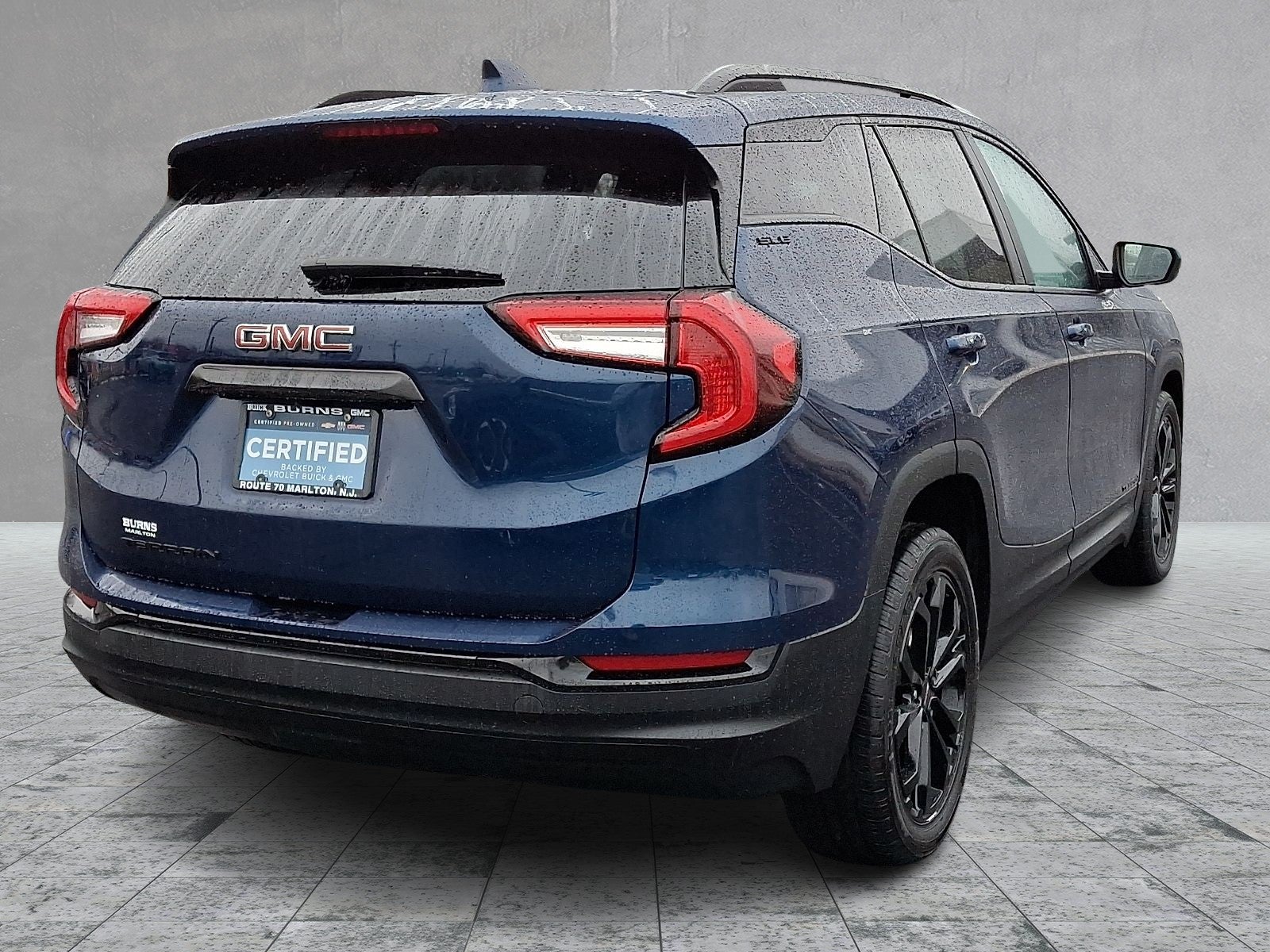 2022 GMC Terrain SLE