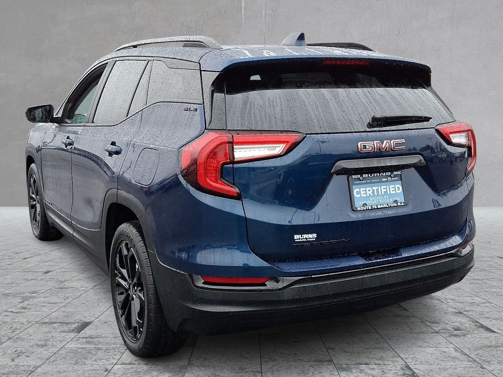 2022 GMC Terrain SLE