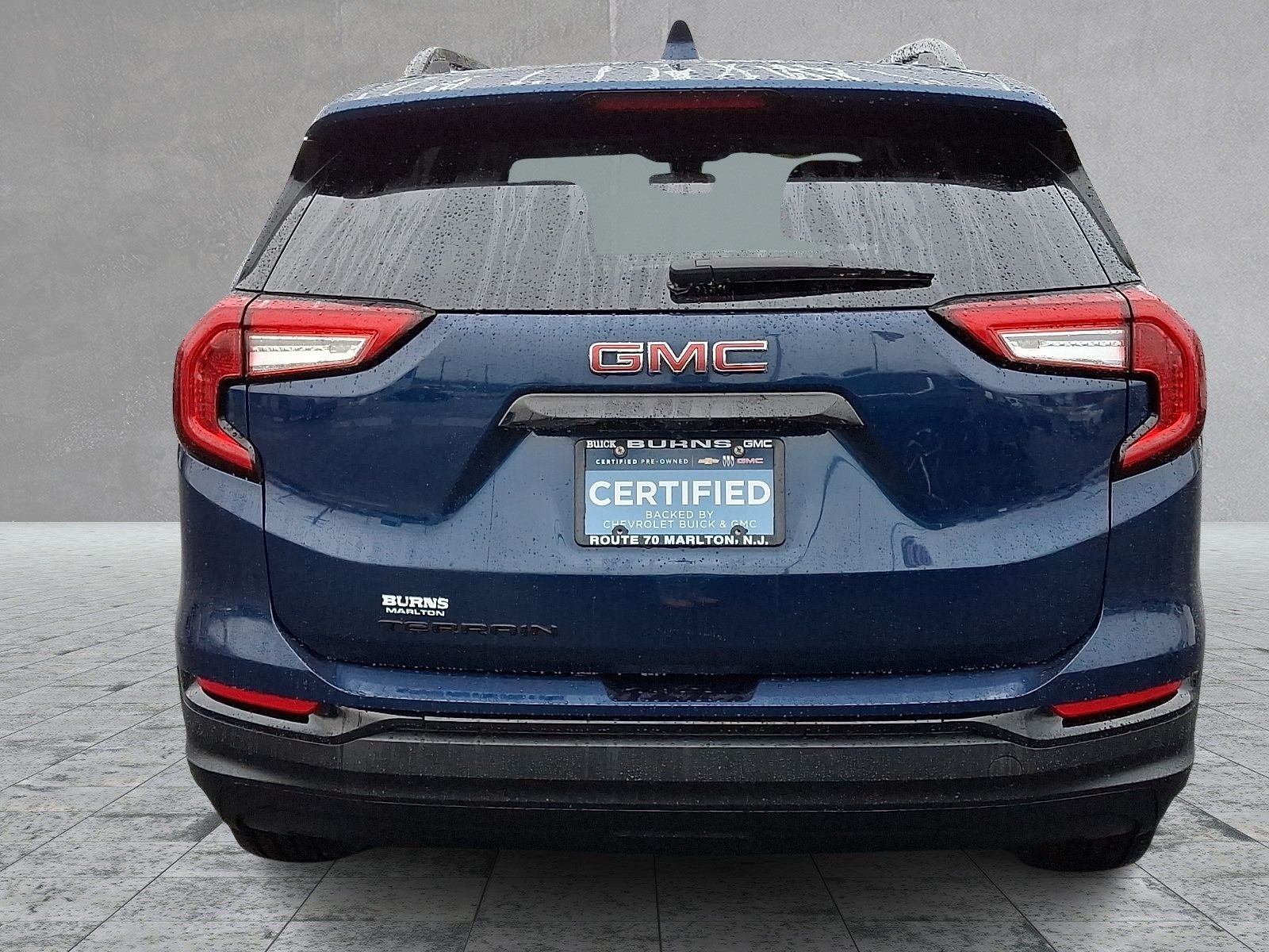 2022 GMC Terrain SLE