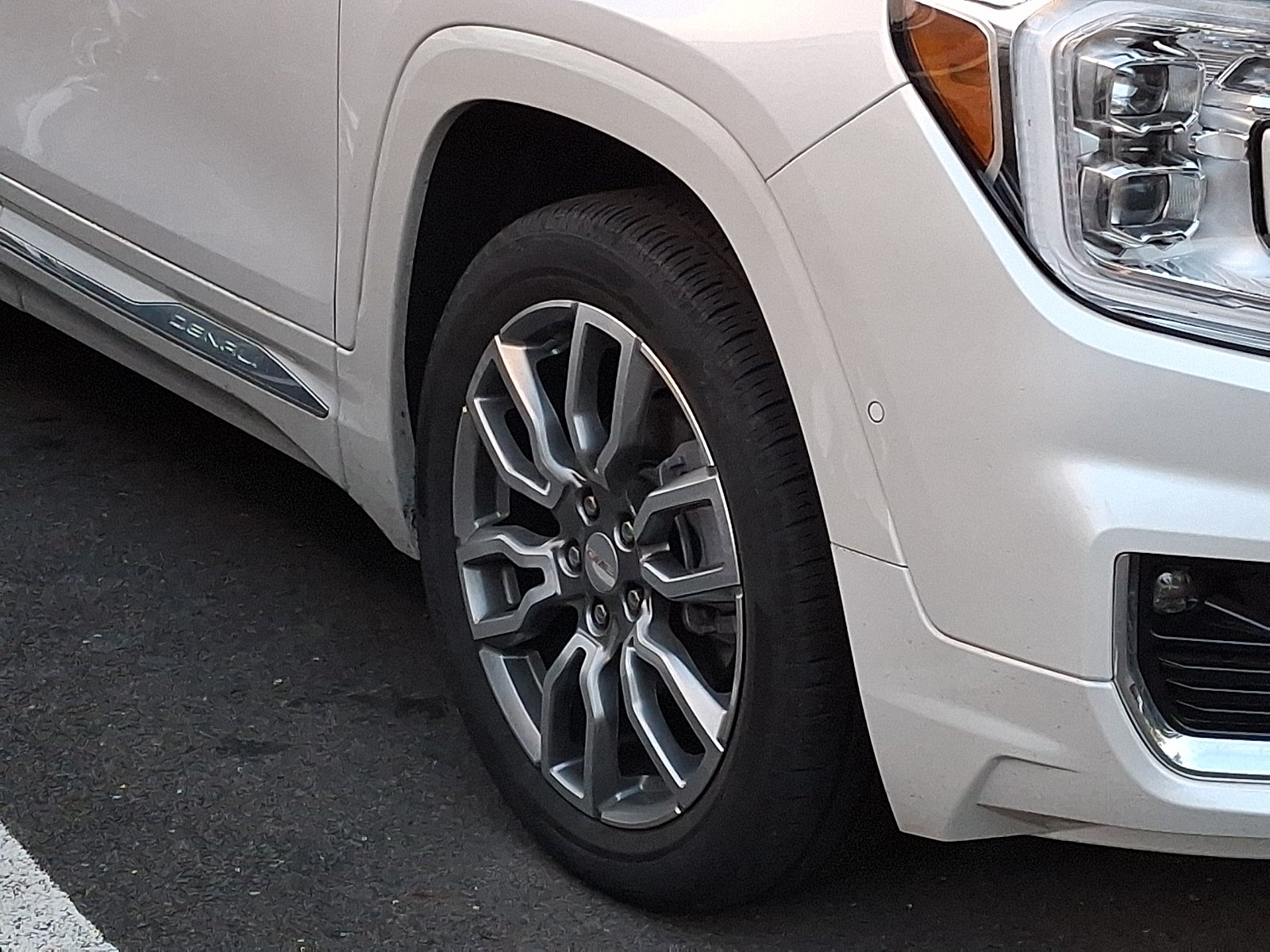 2022 GMC Terrain Denali