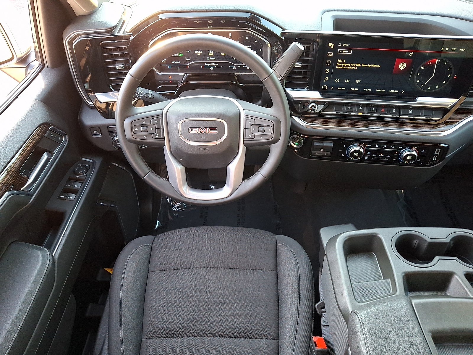 2024 GMC Sierra 1500 SLE