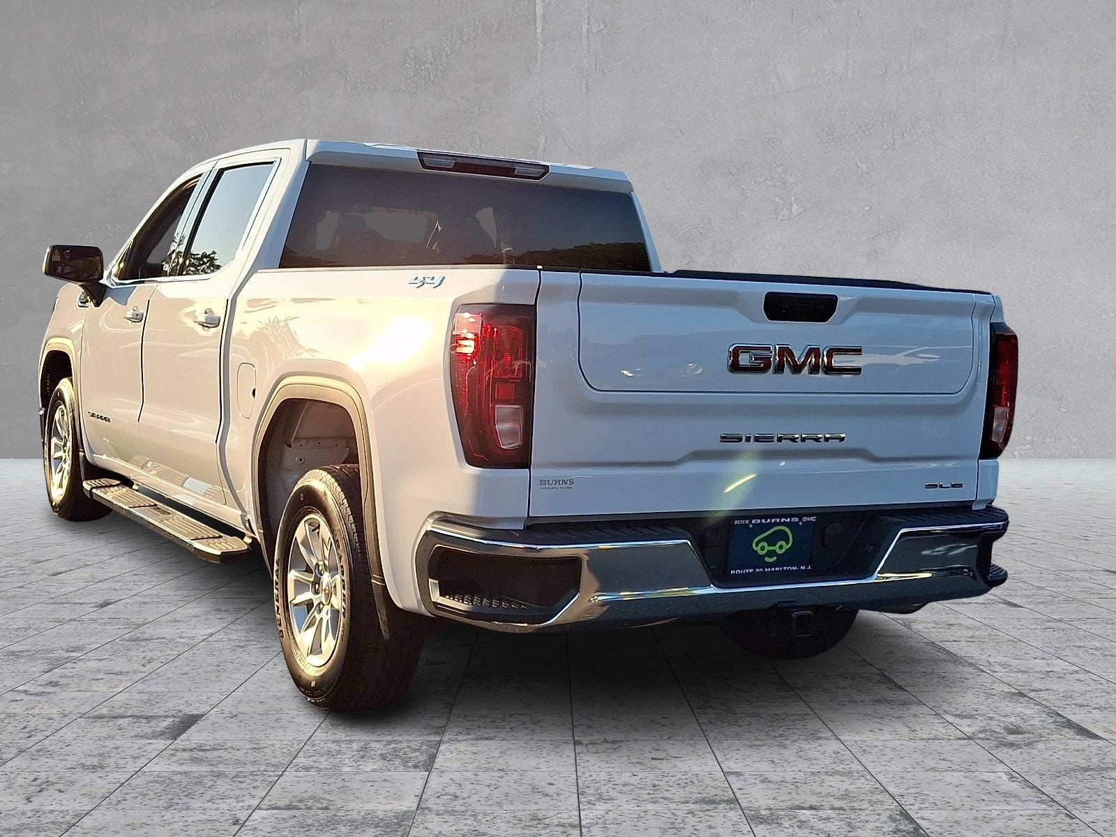 2024 GMC Sierra 1500 SLE