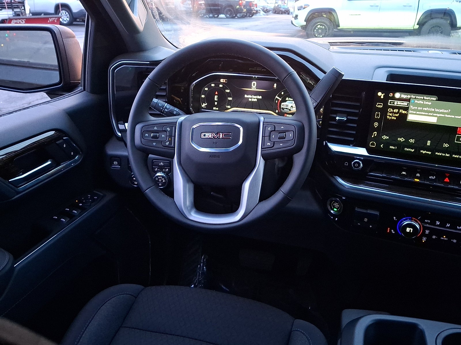 2025 GMC Sierra 1500 Elevation