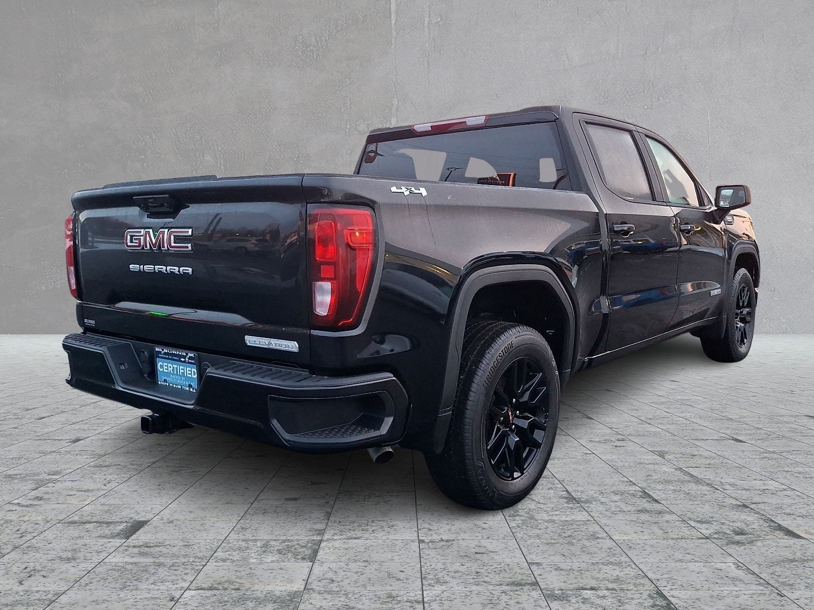 2025 GMC Sierra 1500 Elevation