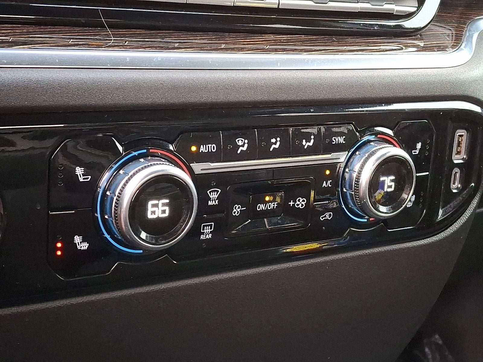 2022 GMC Sierra 1500 SLE