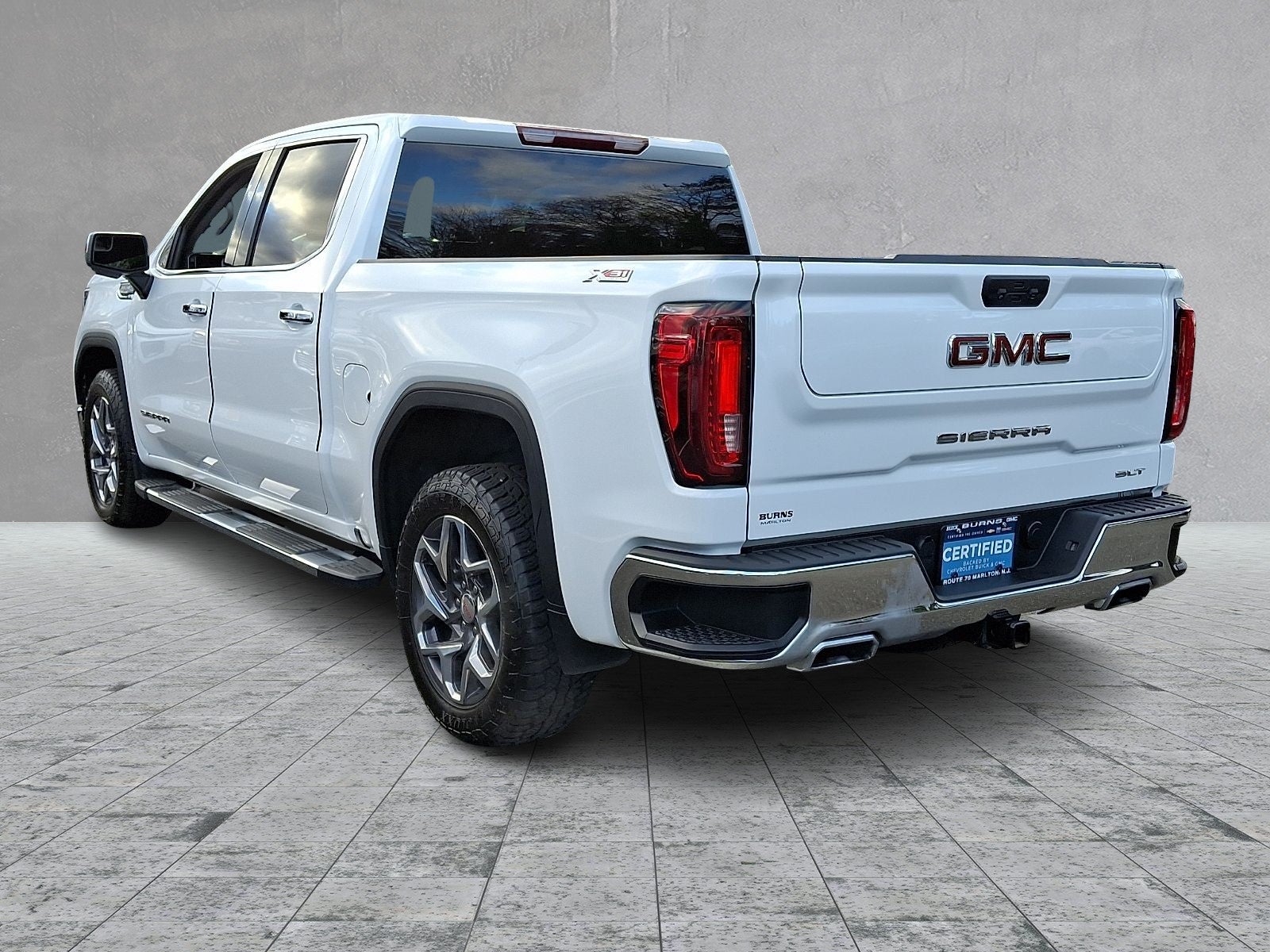 2023 GMC Sierra 1500 SLT