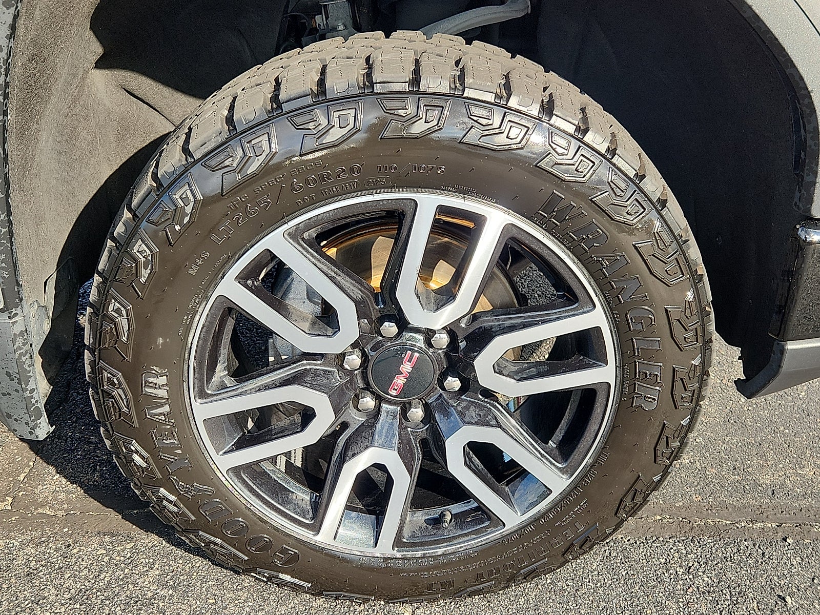 2024 GMC Sierra 1500 AT4