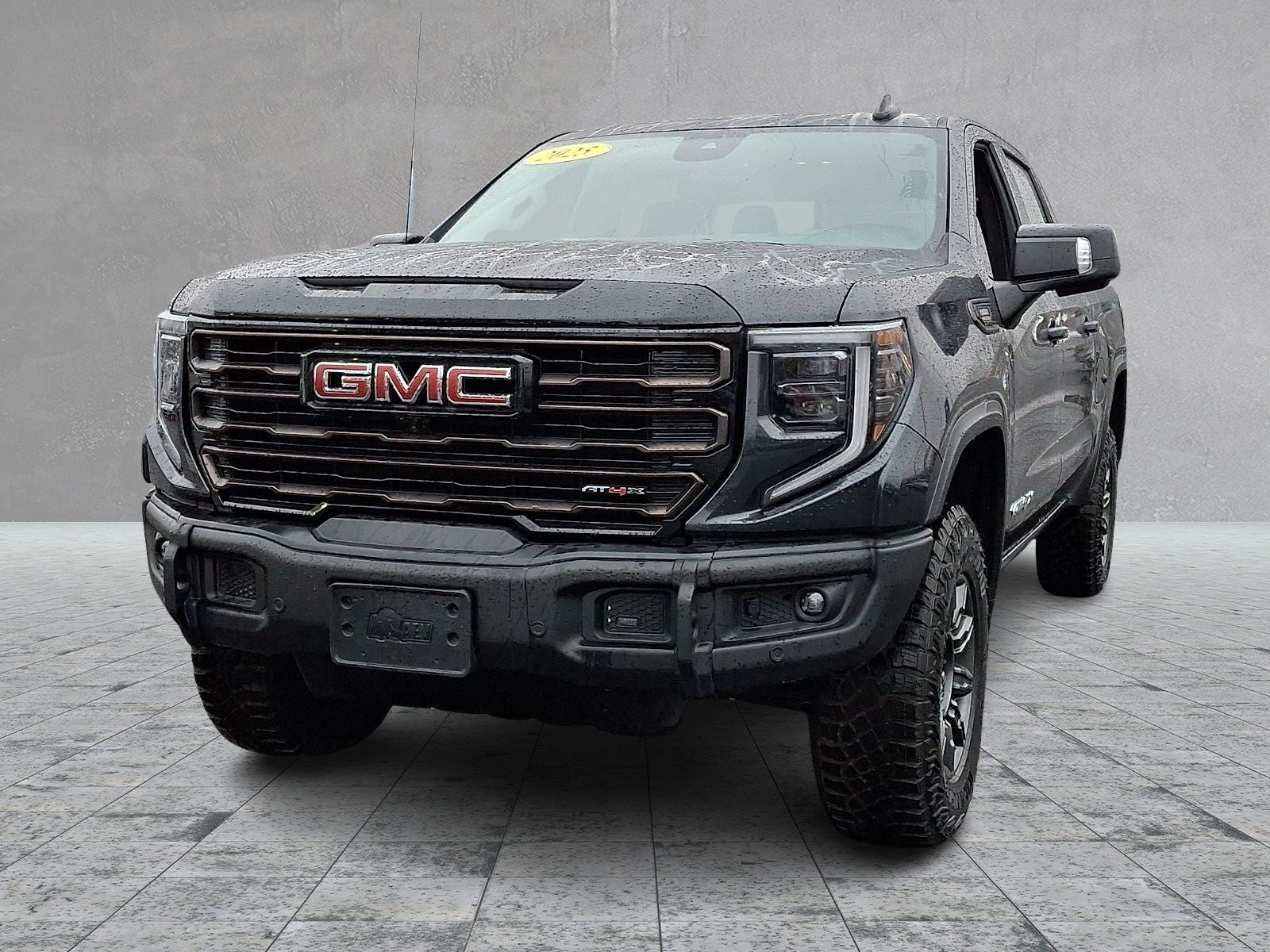 2025 GMC Sierra 1500 AT4X