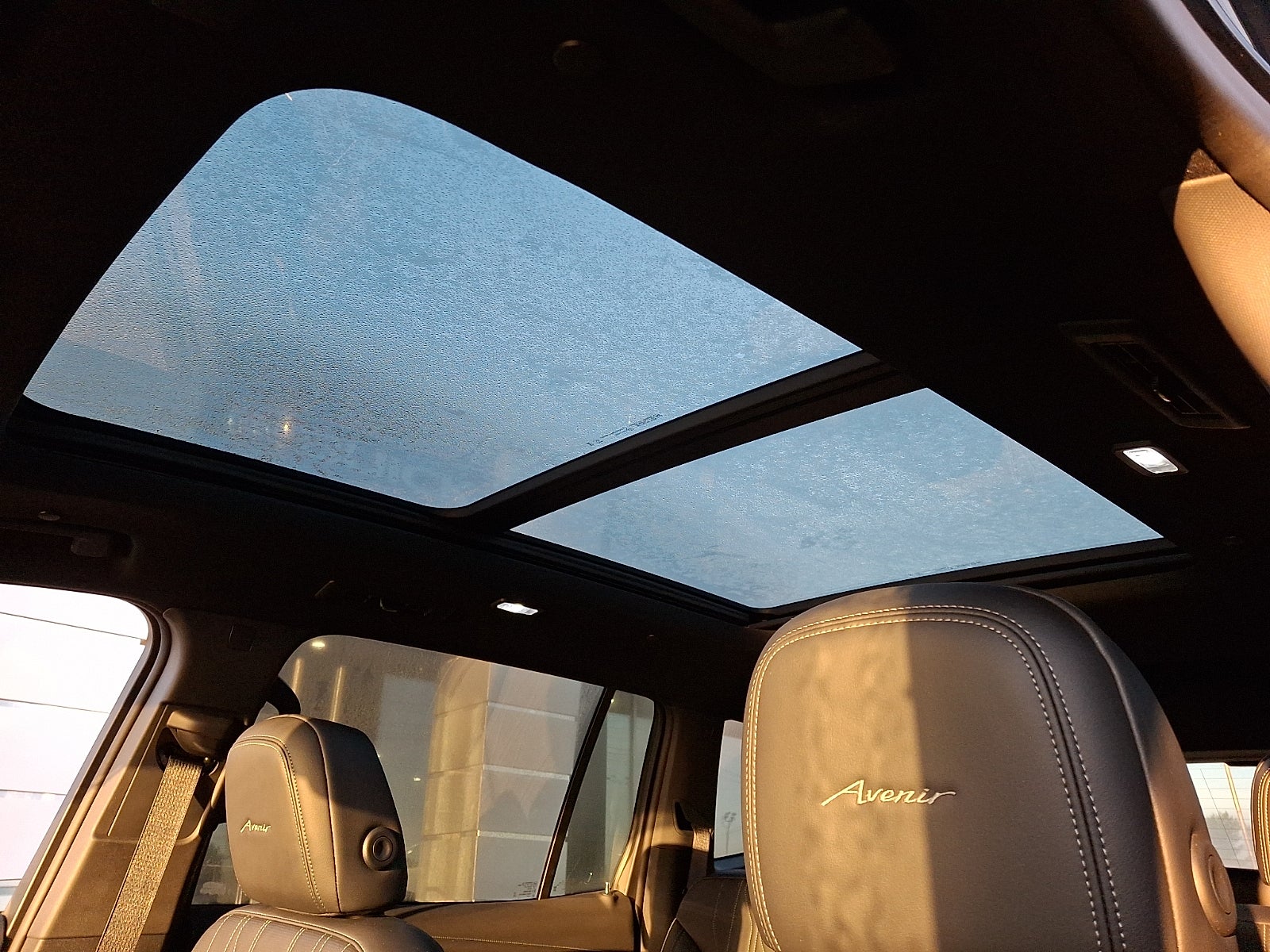 2025 Buick Enclave Avenir