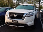 2023 Nissan Pathfinder Platinum 4WD