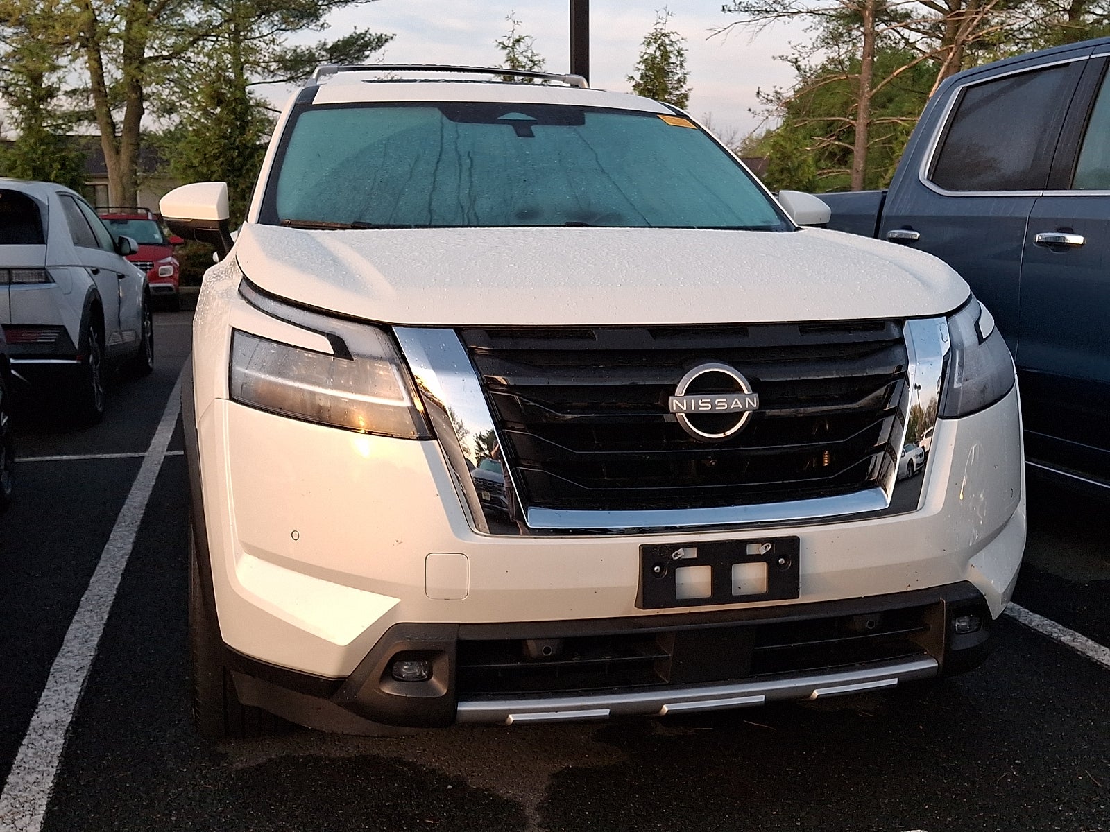2023 Nissan Pathfinder Platinum 4WD