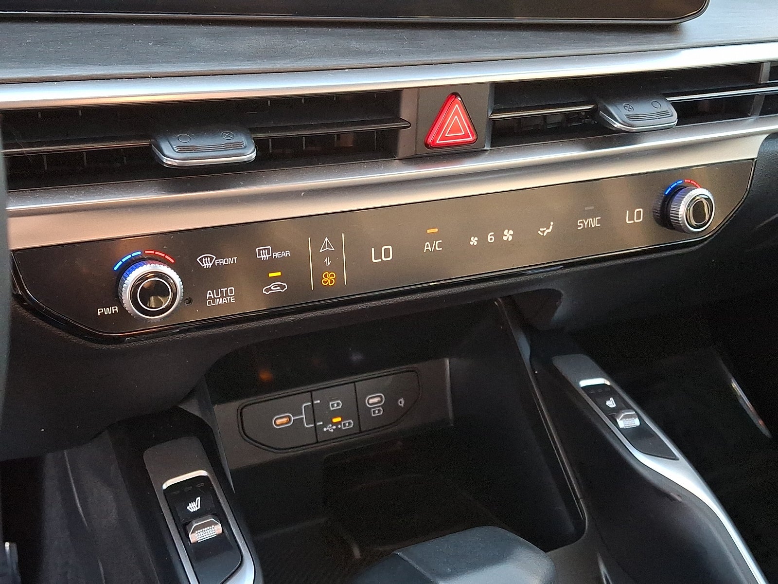 2024 Kia Sorento X-Line EX