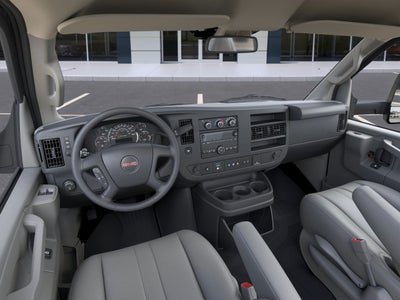 2025 GMC Savana Cutaway 3500 1WT