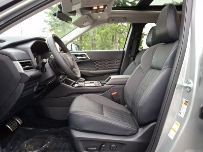 2025 Mitsubishi Outlander SEL