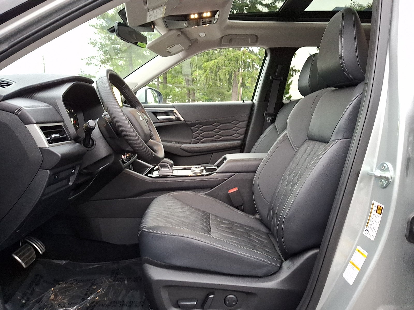 2025 Mitsubishi Outlander SEL