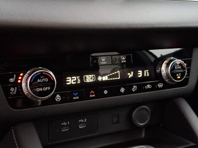 2025 Mitsubishi Outlander SEL
